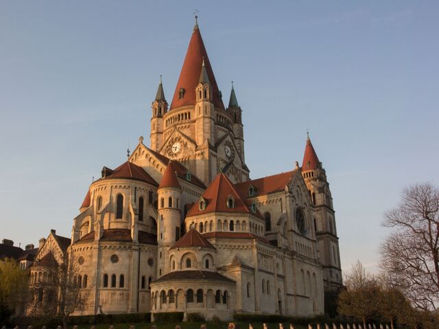 EKSPRESS ORTA AVRUPA PC (GRZ-GRZ)