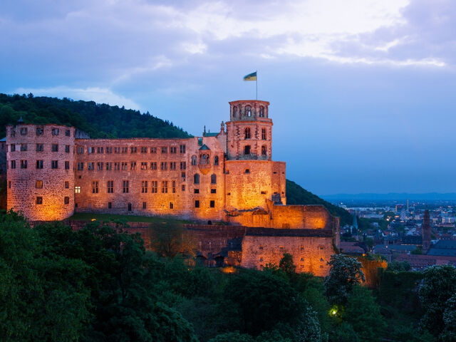 İzmir’den Direkt Hareket Görkemli Rüya Üçgeni İsviçre – Fransa – Almanya 2026 Kış Dönemi SunExpress Hava Yoları ile 4 Gece