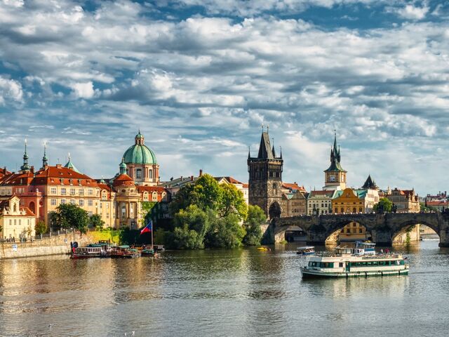 Görkemli Orta Avrupa: Budapeşte – Viyana - Prag 2026 İlkbahar – Yaz Dönemi (Bratislava Turu Dahil) Ajet Hava Yolları ile 7 Gece