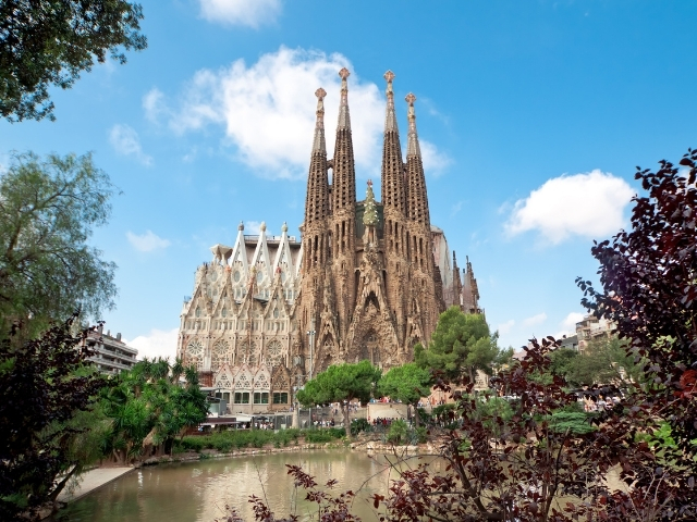 BARSELONA TURU YILBAŞI ÖZEL Türk Hava Yolları ile 3 Gece (BCN-BCN)
