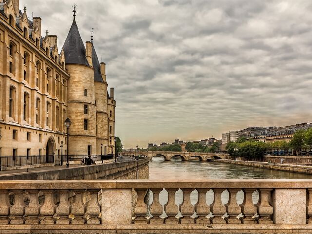 Görkemli Paris & Disneyland 2025 Sonbahar Dönemi Tüm Turlar ve Disneyland Çift Park Bileti Dahil Türk Hava Yolları ile 3 Gece (1. Ara Tatil Özel)