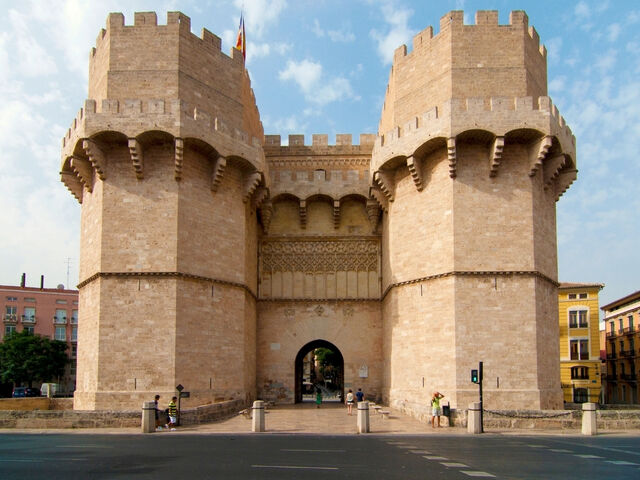 Görkemli İspanya ve Endülüs Şehirleri 2025 Sonbahar Dönemi Türk Hava Yolları ile 7 Gece