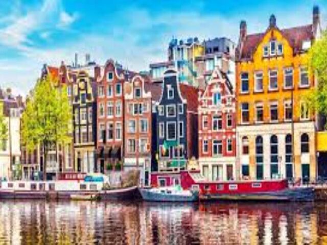 Brüksel Amsterdam| 4 Gece | İstanbul Çıkış | THY | Yılbaşı Özel